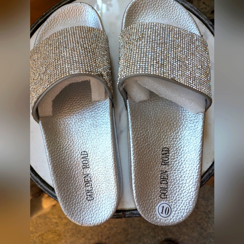 Golden Road Lot Of Two Beaded Slip On Sandals NWOT Sz 10